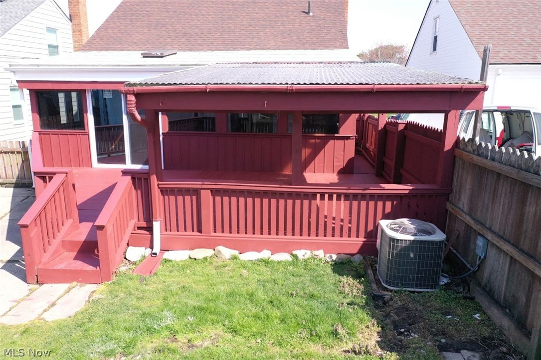 4162 Stilmore Road Cleveland, OH 44121 - Photo 30 of 32