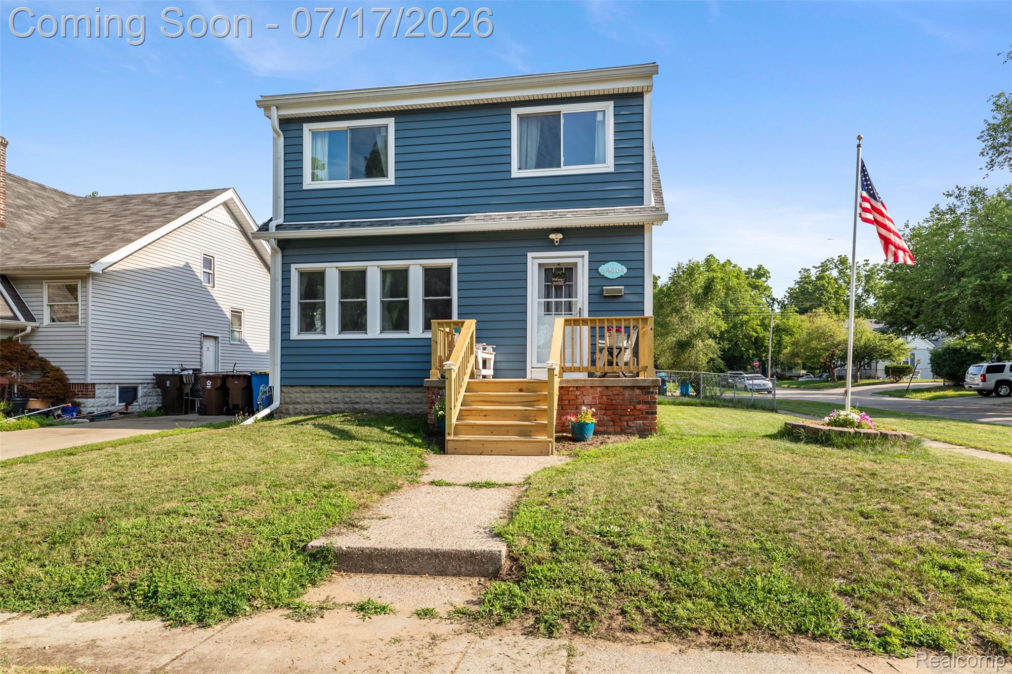 34604 Chestnut Street Wayne, MI 48184 - Photo 3 of 35 003.jpg
