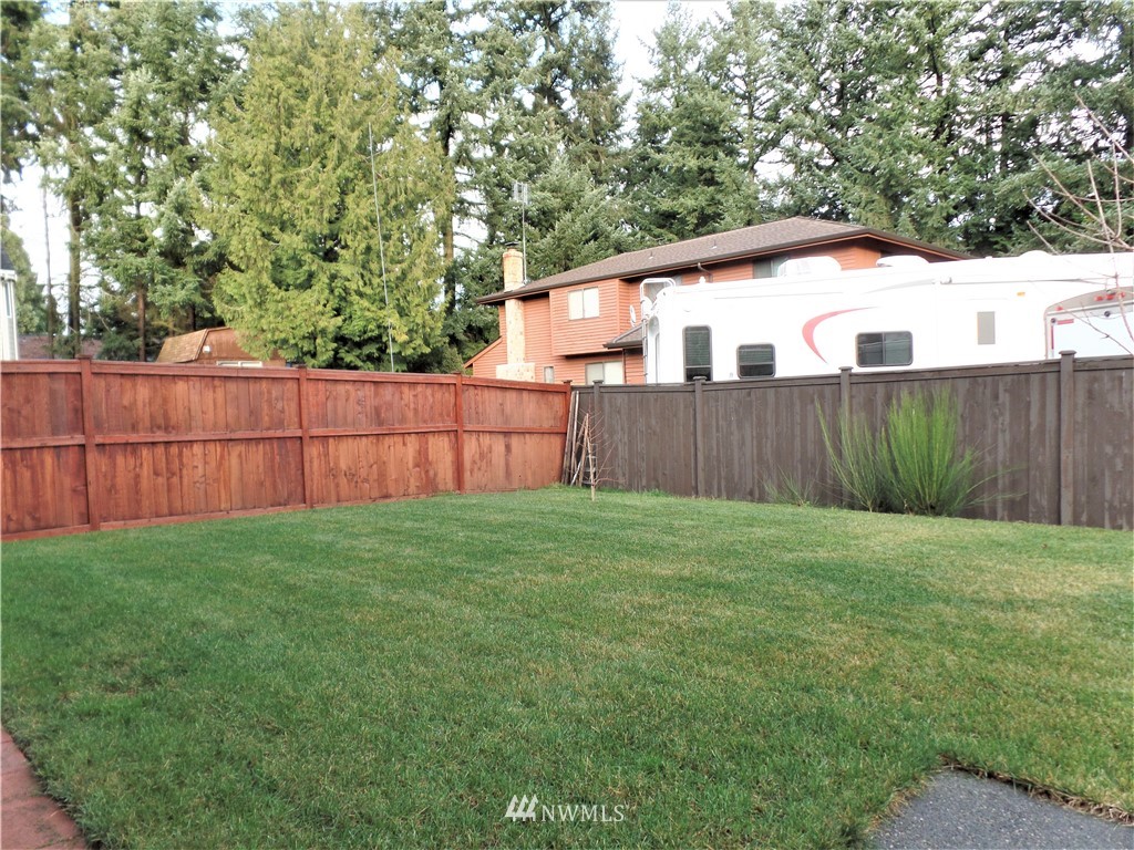 11032 Southeast 184th Place Renton, WA 98055 - Photo 24 of 25 Gallery Image 24