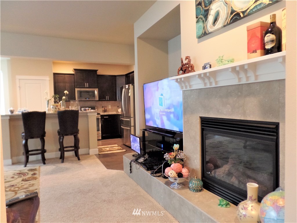 11032 Southeast 184th Place Renton, WA 98055 - Photo 5 of 25 Gallery Image 5