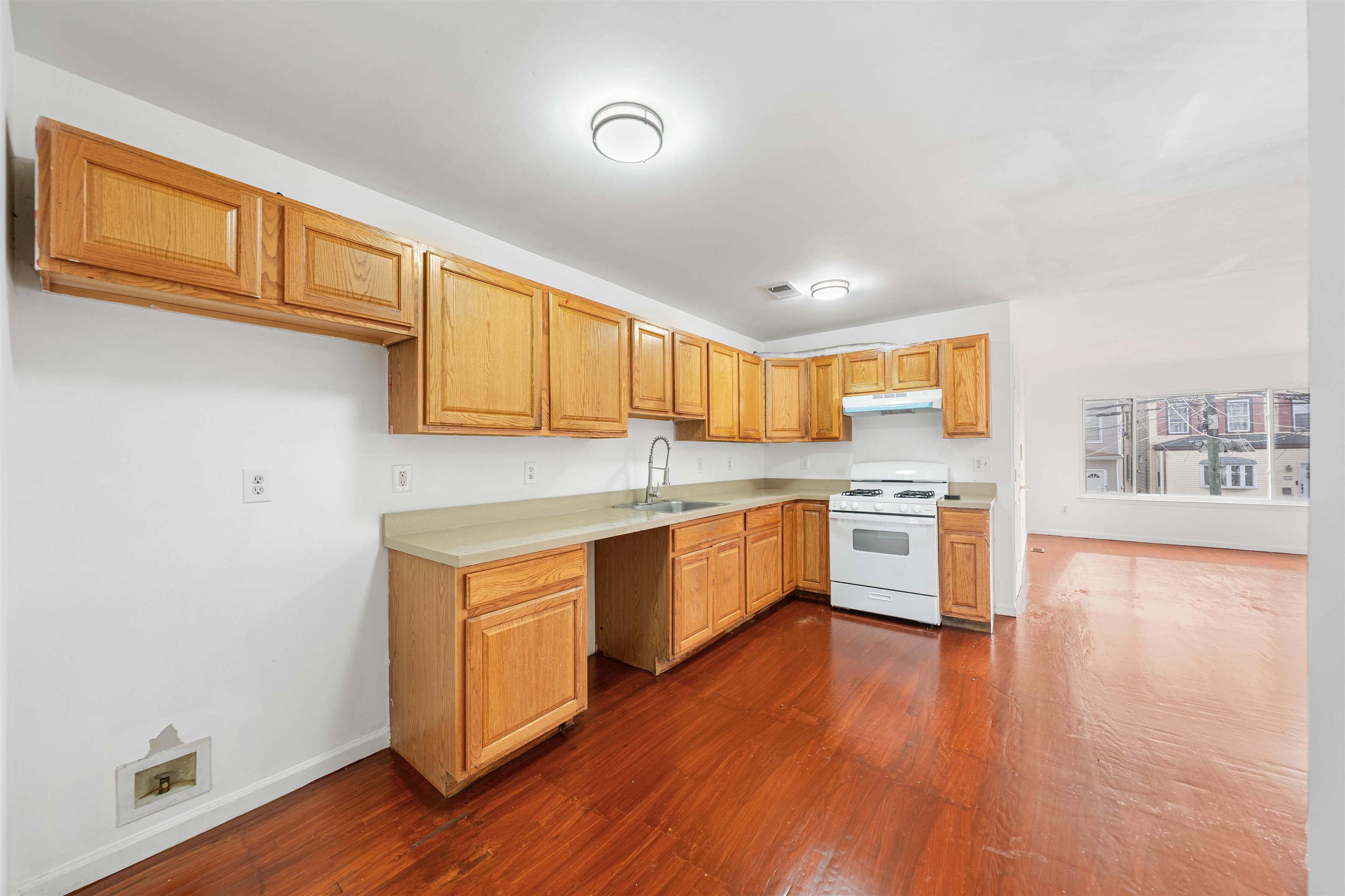 53 South Second Street, Unit 1 Elizabeth, NJ 07206 - Photo 12 of 16