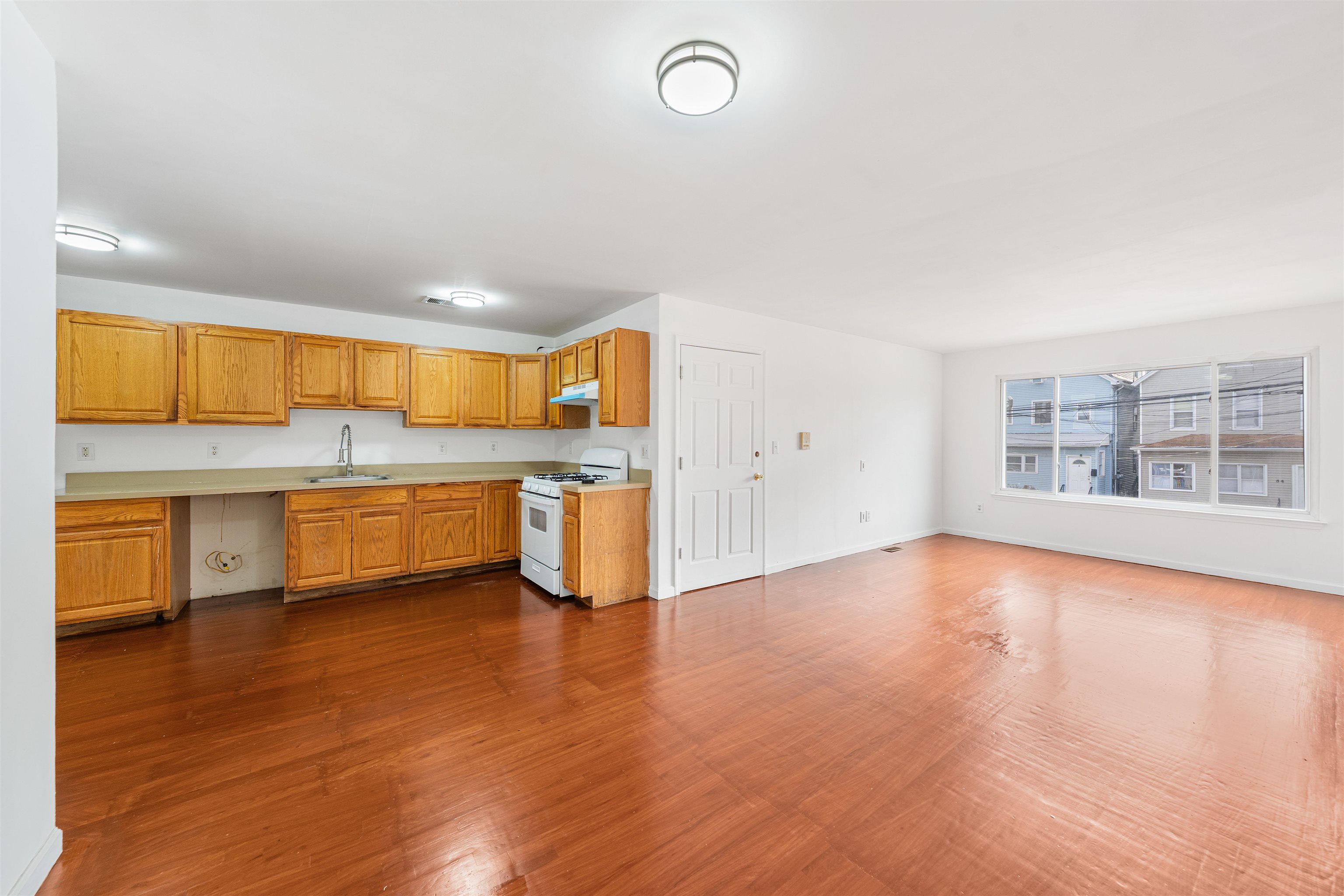 53 South Second Street, Unit 1 Elizabeth, NJ 07206 - Photo 14 of 16