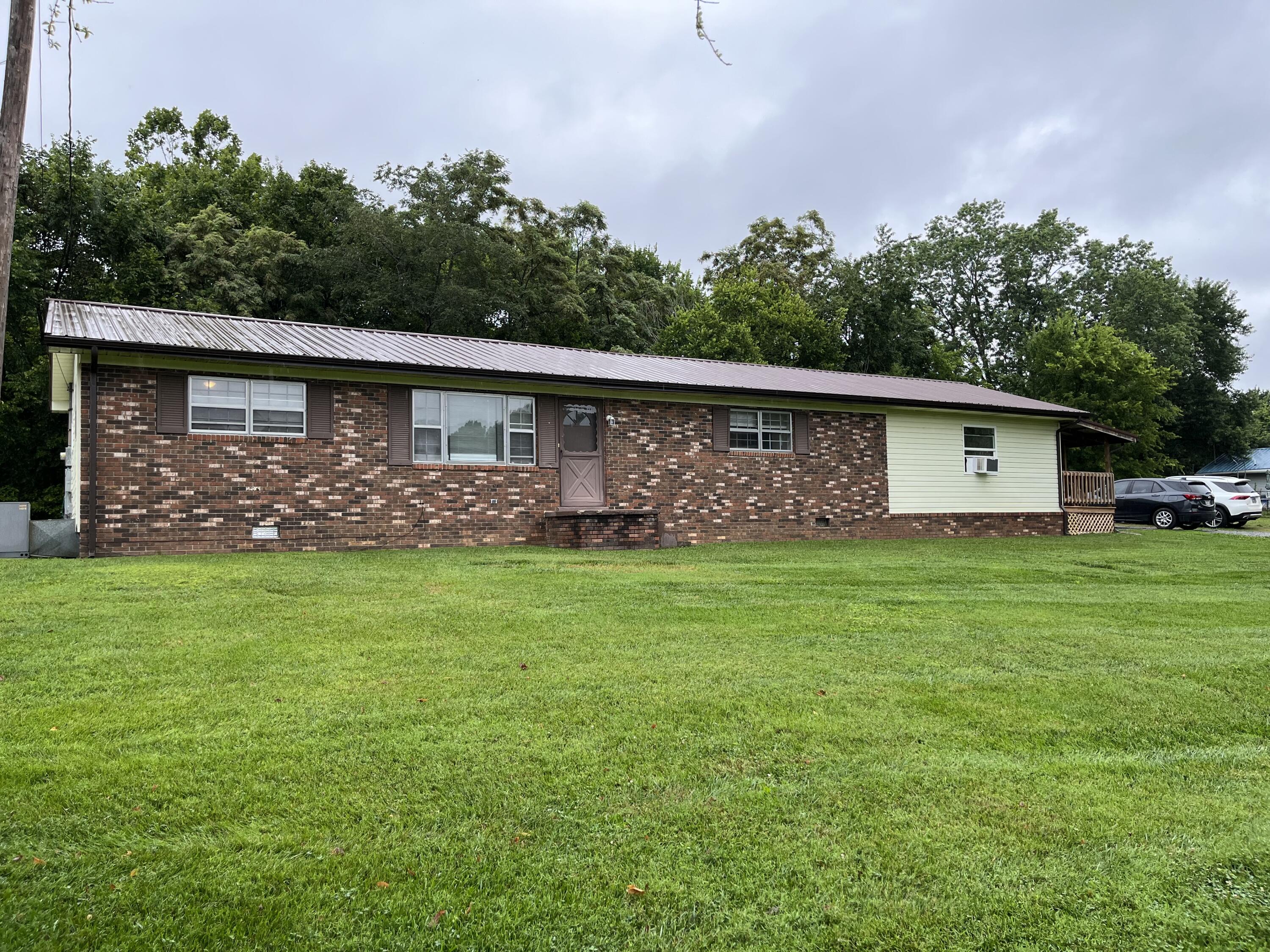 2040 Roe Junction Road Morristown, TN 37813 - Photo 1 of 23 IMG-4829