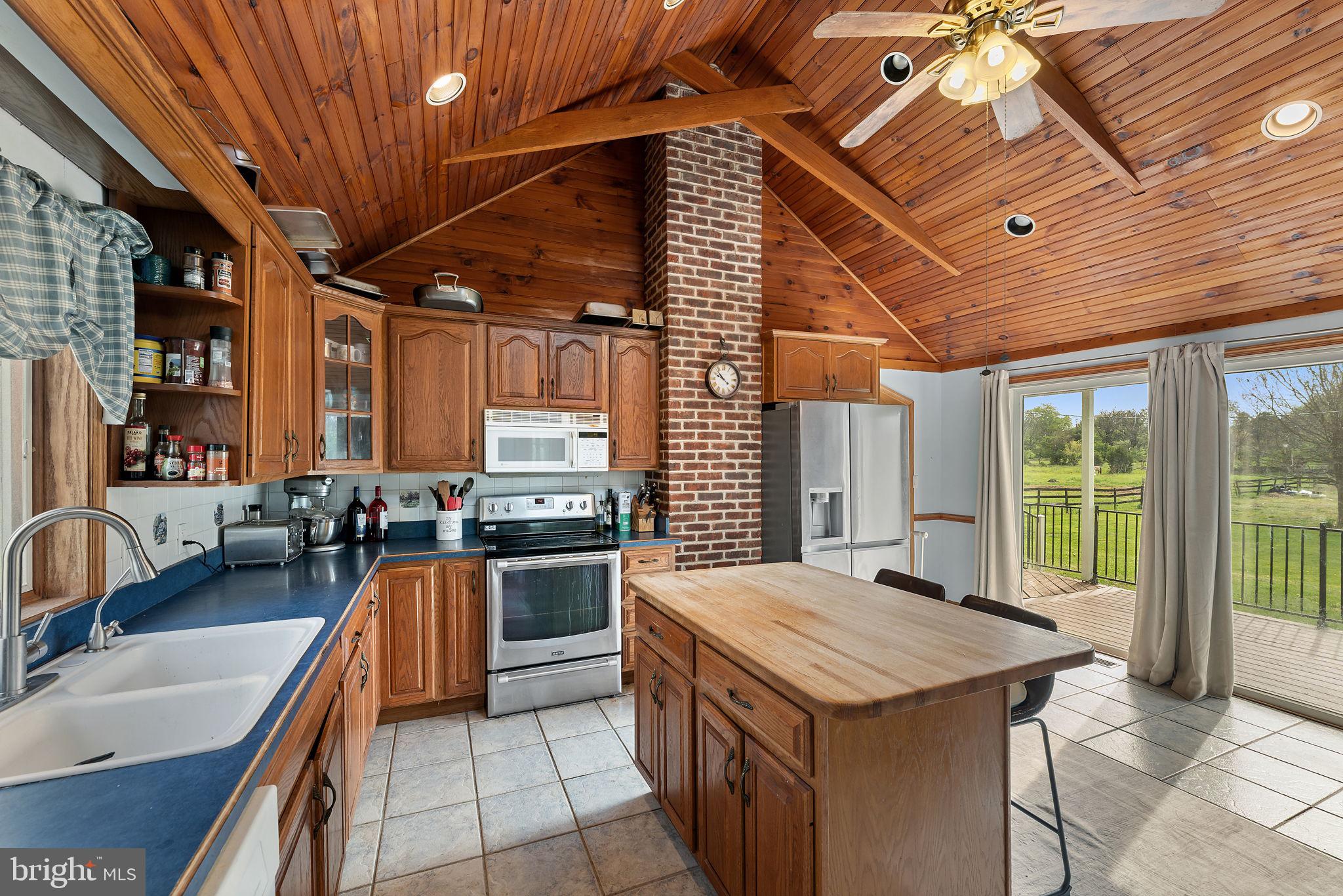 420 Russell Road Berryville, VA 22611 - Photo 23 of 60 Rustic charm meets modern convenience.