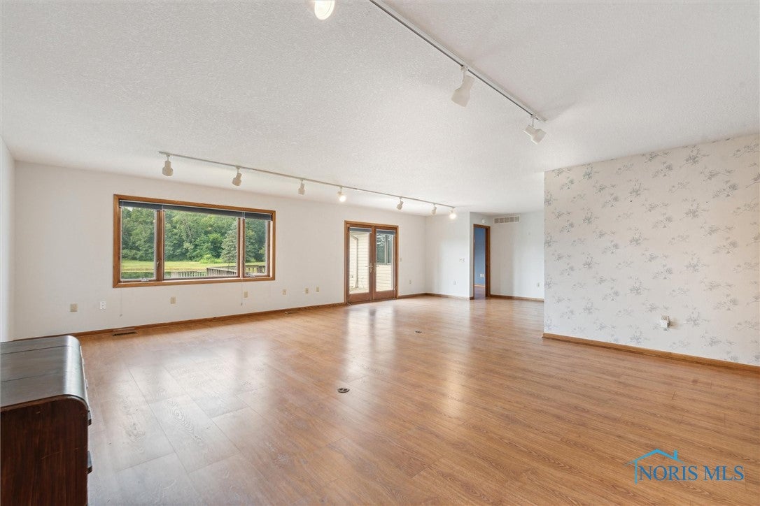 24544 Kammeyer Road Defiance, OH 43512 - Photo 6 of 50 Gallery Image 6