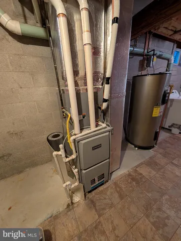 a view of a storage & utility room