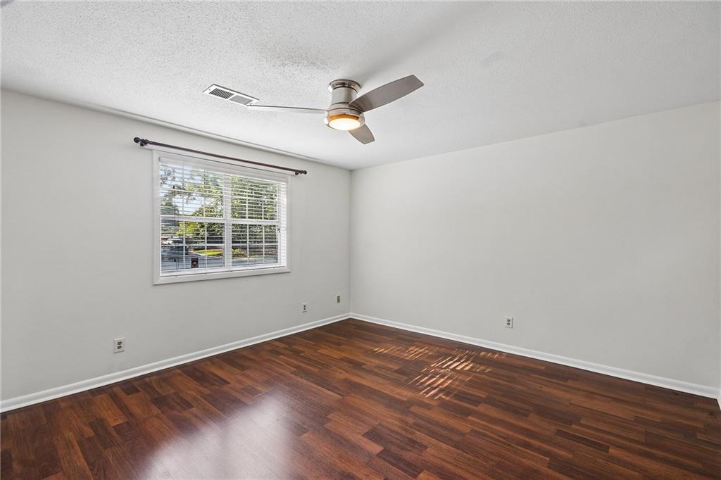 6900 Roswell Road, Unit B5 Sandy Springs, GA 30328 - Photo 12 of 36 Gallery Image 12