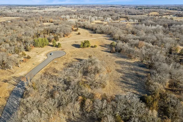 $880,000 | 20469 Salem Street, Elk River, MN 55330