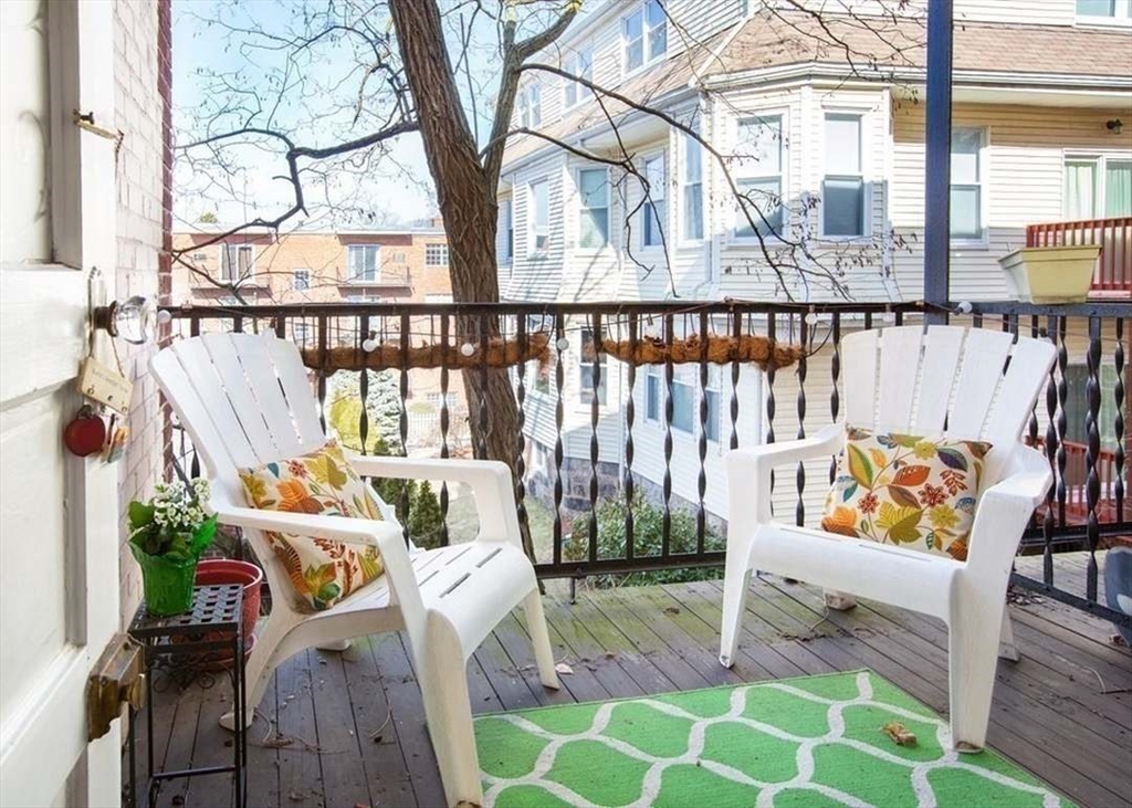 550 Centre Street, Unit 8 Boston, MA 02130 - Photo 12 of 15