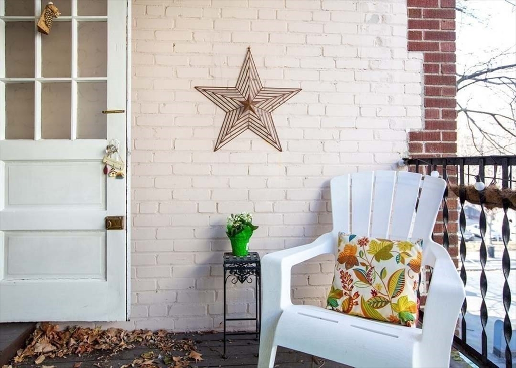 550 Centre Street, Unit 8 Boston, MA 02130 - Photo 13 of 15