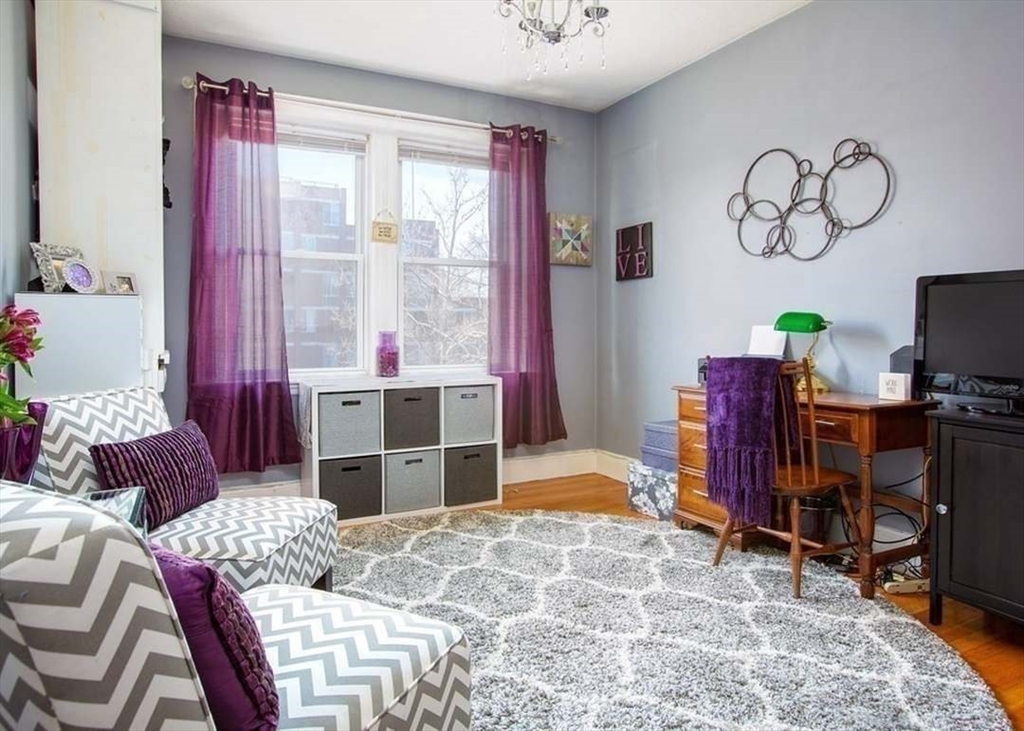 550 Centre Street, Unit 8 Boston, MA 02130 - Photo 6 of 15