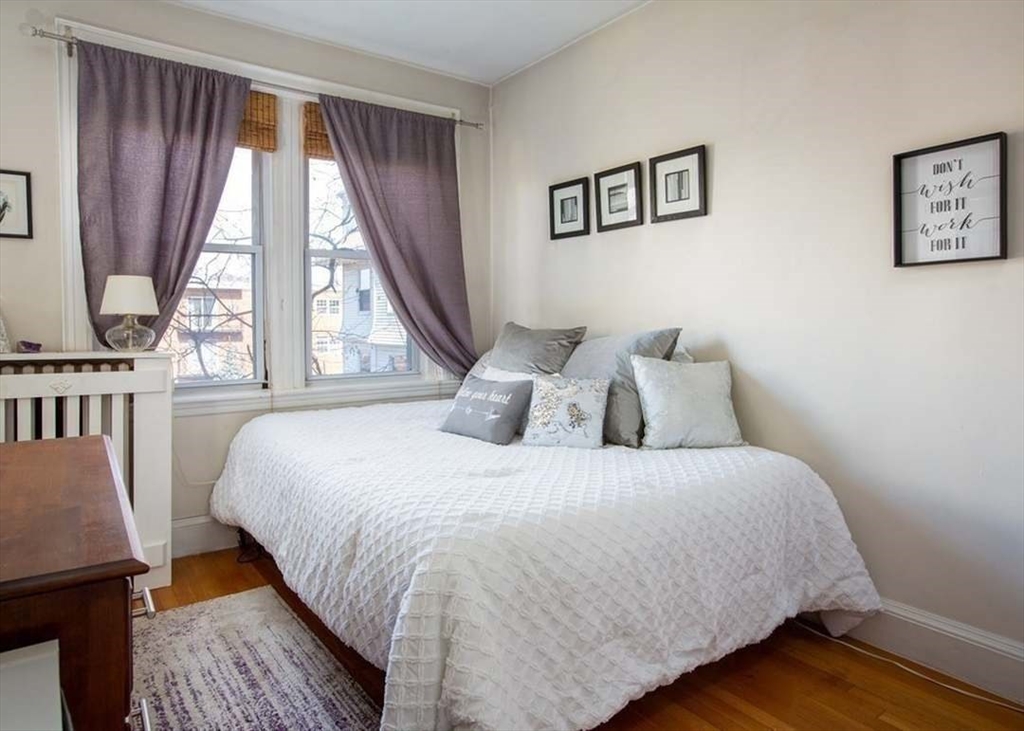 550 Centre Street, Unit 8 Boston, MA 02130 - Photo 8 of 15