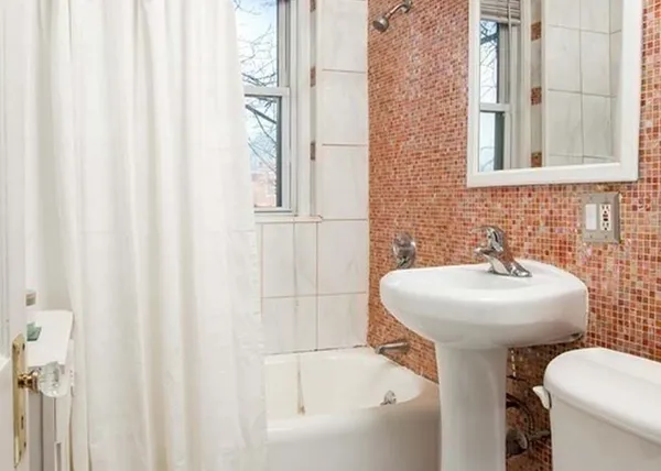 $3,200 | 550 Centre Street, Unit 8, Boston, MA 02130