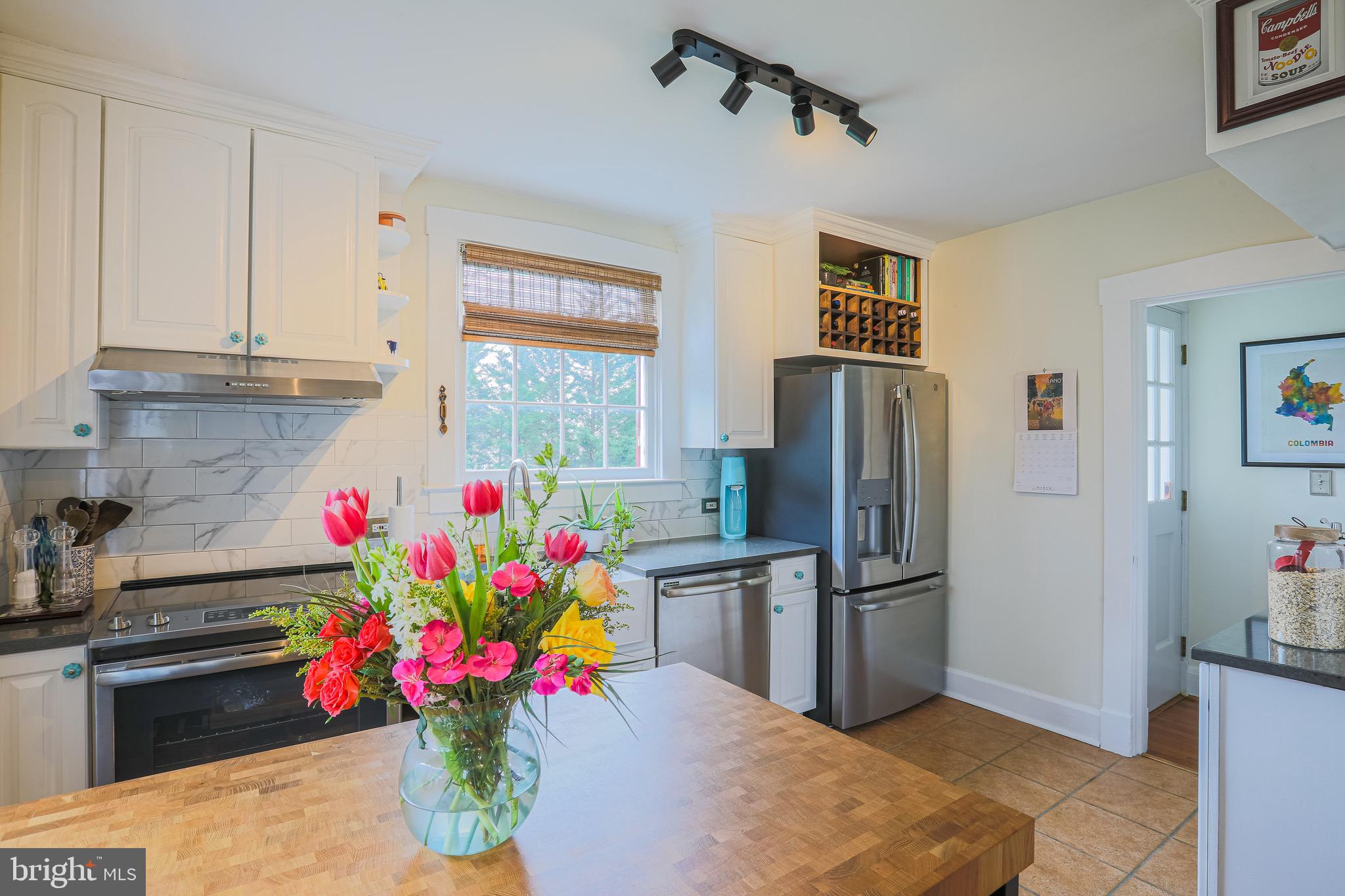 307 Thornhill Road Baltimore, MD 21212 - Photo 20 of 54