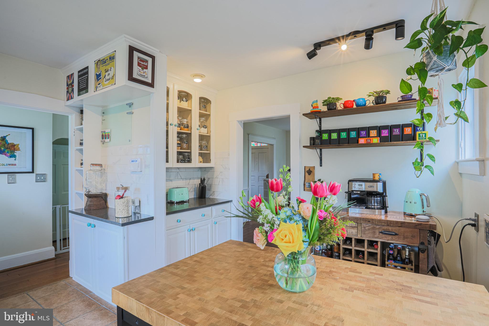 307 Thornhill Road Baltimore, MD 21212 - Photo 21 of 54