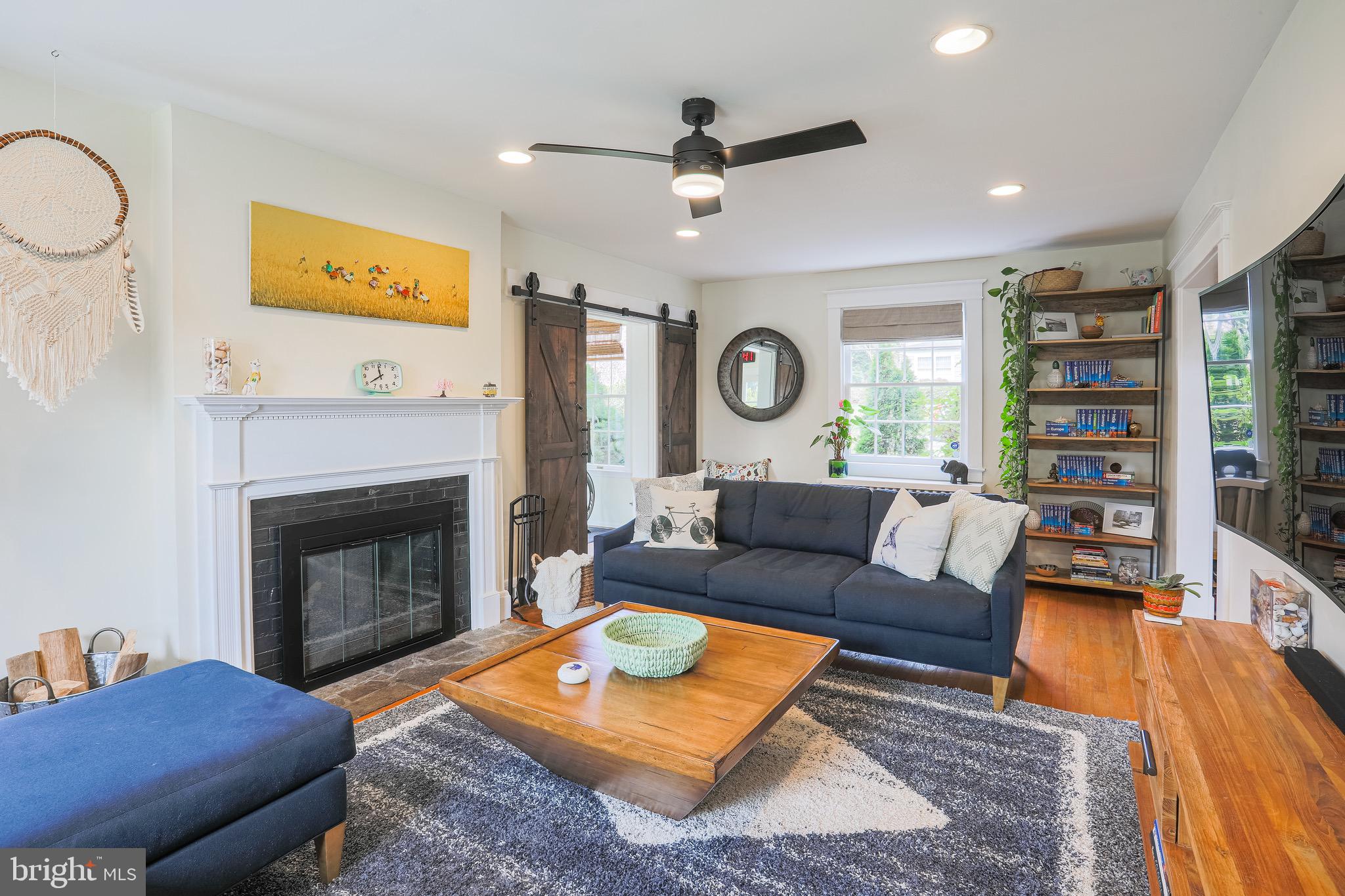 307 Thornhill Road Baltimore, MD 21212 - Photo 4 of 54
