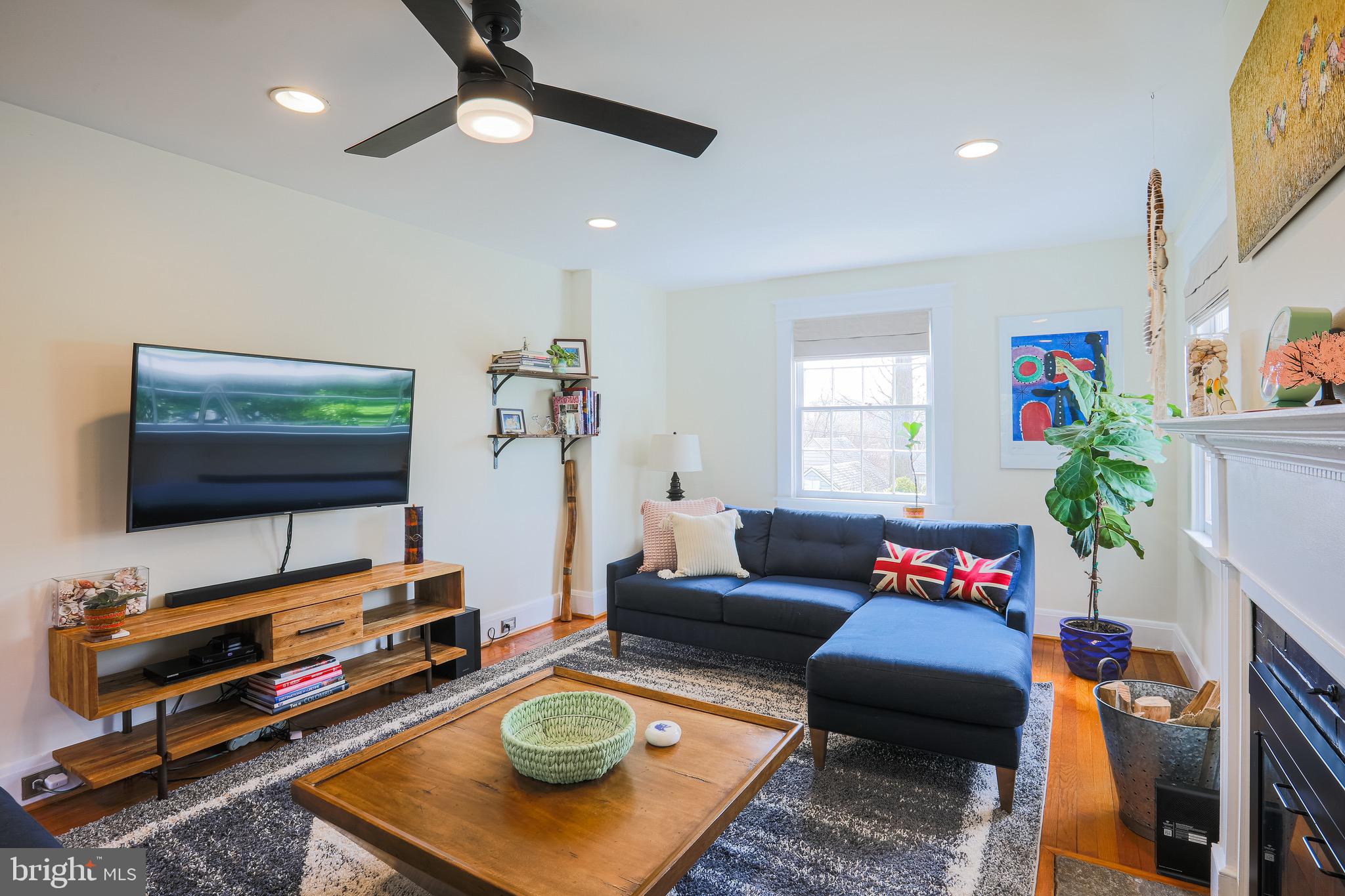 307 Thornhill Road Baltimore, MD 21212 - Photo 7 of 54