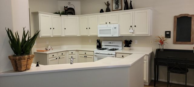 $4,900 | 36523 Monarch Pass, Palm Desert, CA 92211