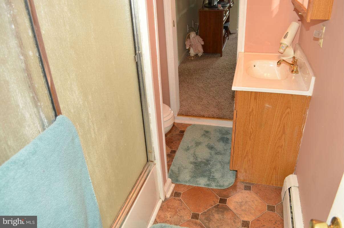 2828 Northwind Road Baltimore, MD 21234 - Photo 14 of 22 Bath