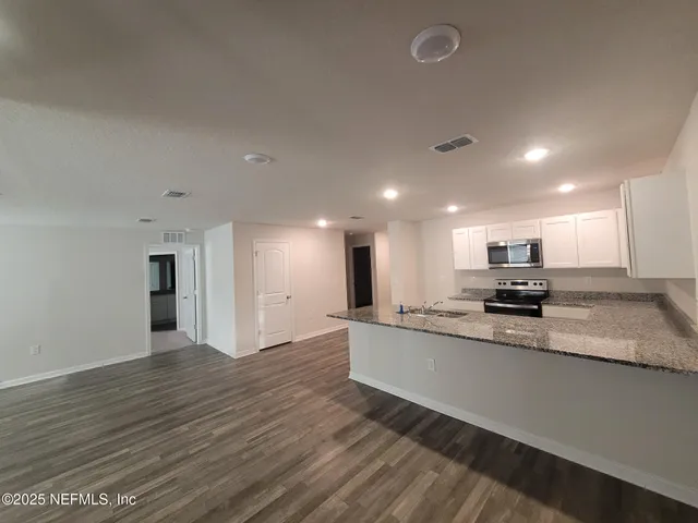 $265,000 | 256 River Hill, Welaka, FL 32193