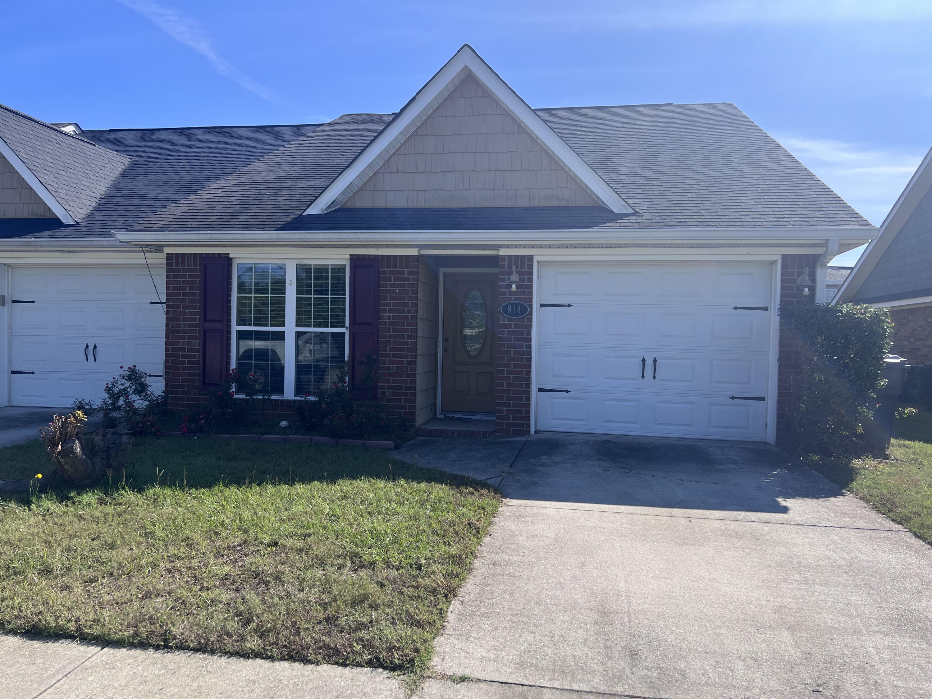 Super convenient townhome