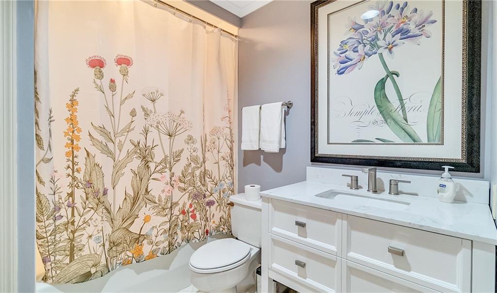 208 Schenley Road Pittsburgh, PA 15217 - Photo 22 of 25 Gallery Image 22