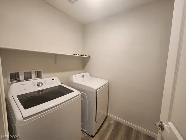 $2,000 | 3783 Enchanted Sky Street, Las Vegas, NV 89129