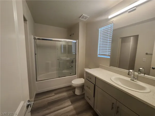 $2,000 | 3783 Enchanted Sky Street, Las Vegas, NV 89129