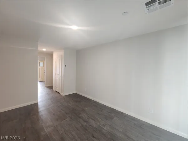 $2,000 | 3783 Enchanted Sky Street, Las Vegas, NV 89129