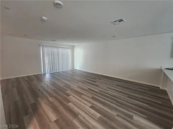 $2,000 | 3783 Enchanted Sky Street, Las Vegas, NV 89129