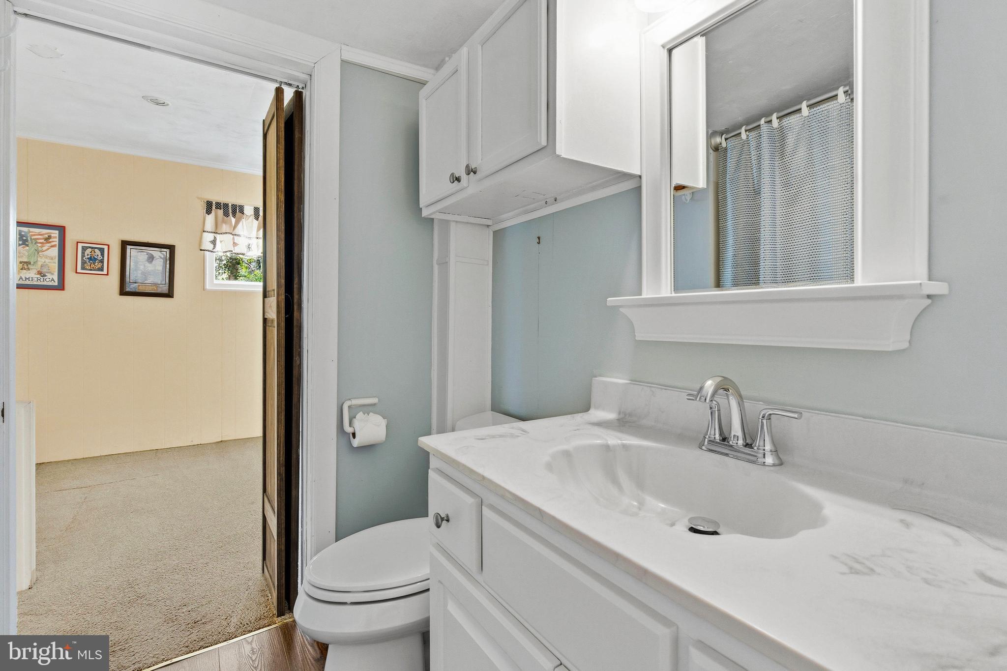 219 Fox Road Media, PA 19063 - Photo 9 of 17