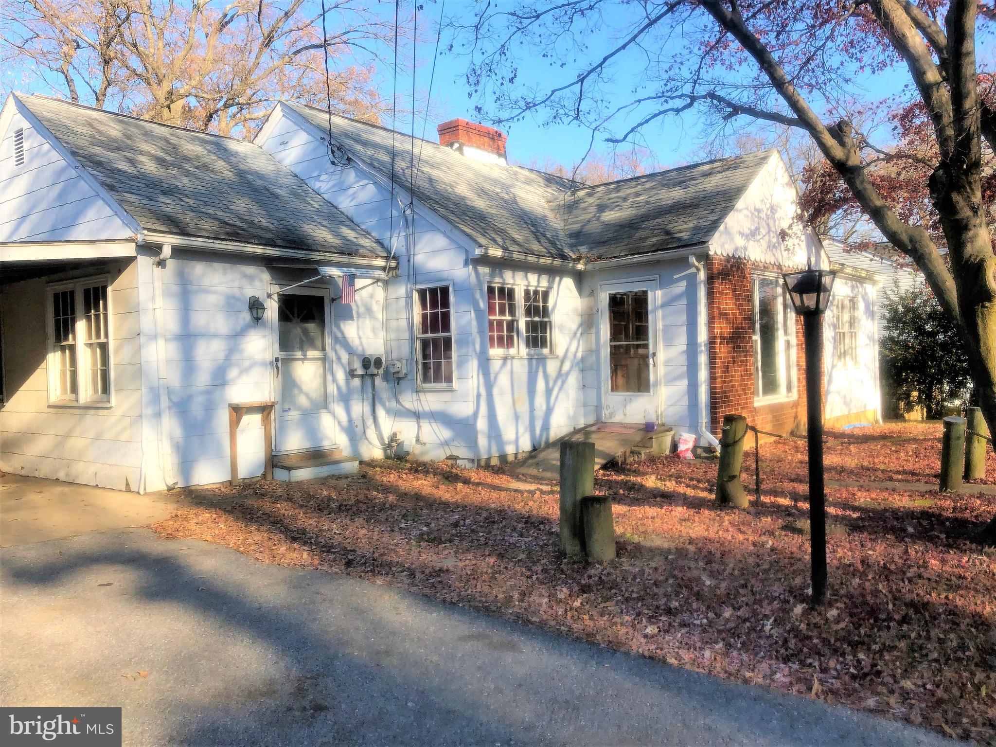 312 Oakwood Road Edgewater, MD 21037 - Photo 3 of 40