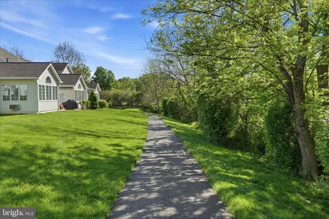 $525,000 | 383 Brittany Court, Souderton, PA 18964