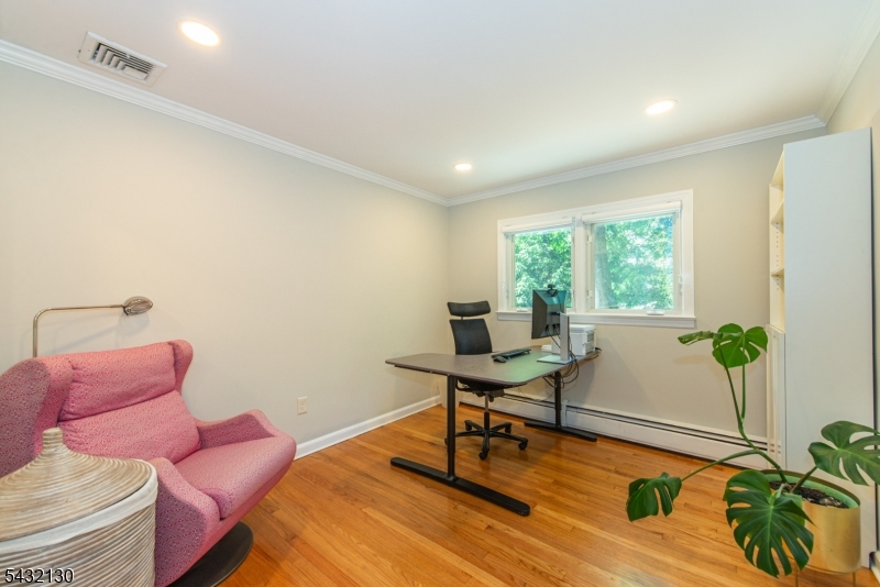 77 Hanover Road Mountain Lakes, NJ 07046 - Photo 24 of 36