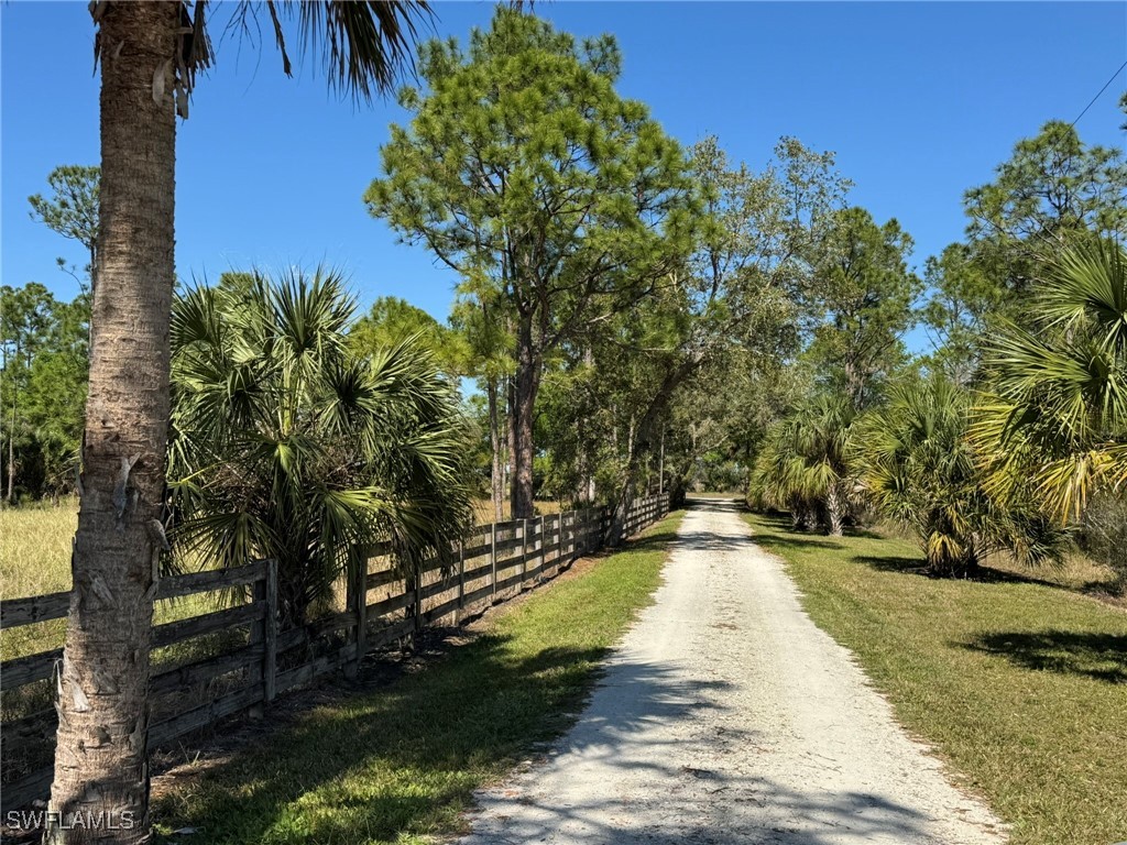 49005 Bermont Road Punta Gorda, FL 33982 - Photo 5 of 48 Gallery Image 5