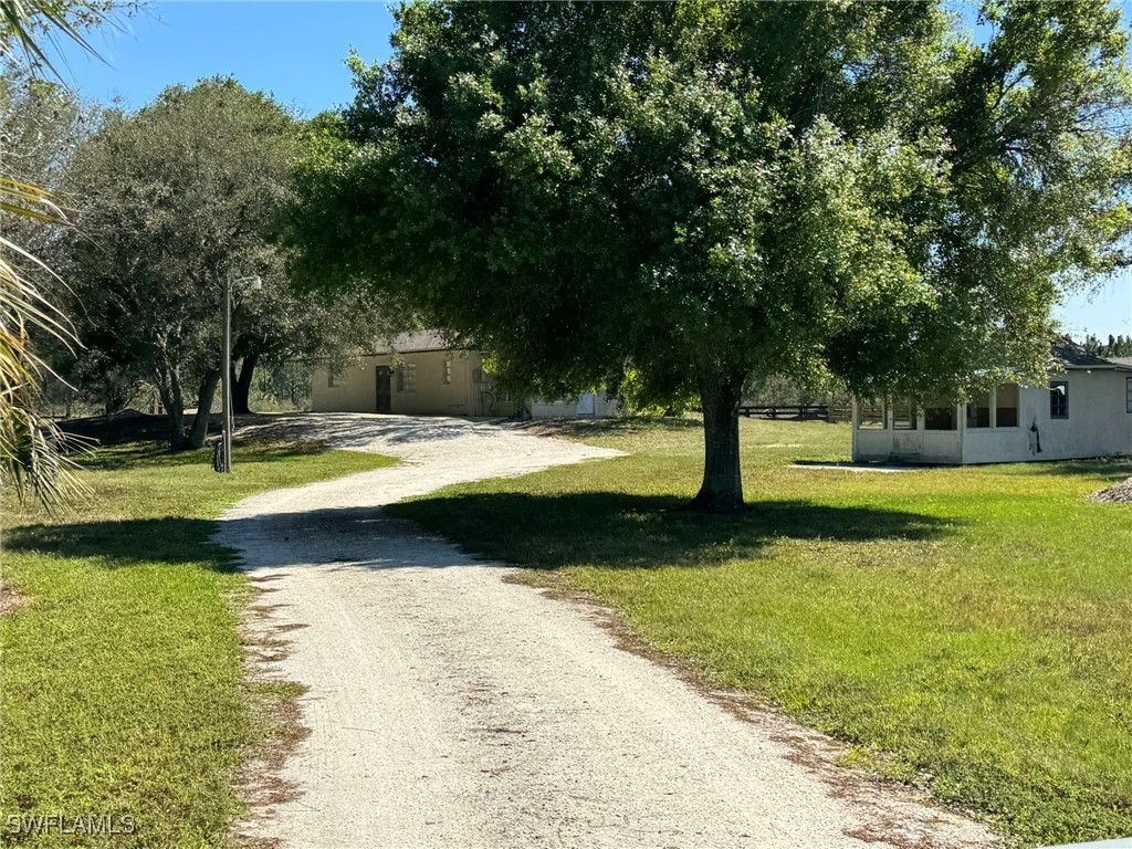 49005 Bermont Road Punta Gorda, FL 33982 - Photo 8 of 48 Gallery Image 8