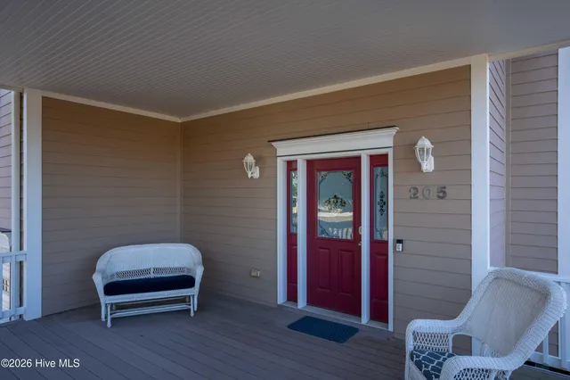 $2,200,000 | 205 Aberlady Bay, Emerald Isle, NC 28594