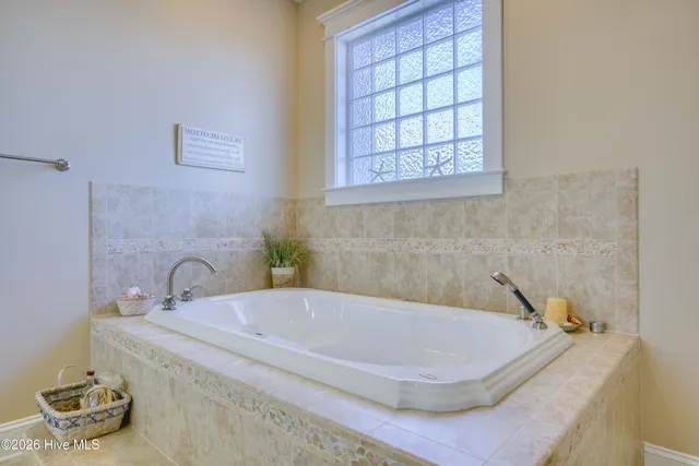 $2,200,000 | 205 Aberlady Bay, Emerald Isle, NC 28594