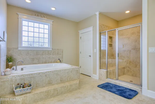 $2,200,000 | 205 Aberlady Bay, Emerald Isle, NC 28594