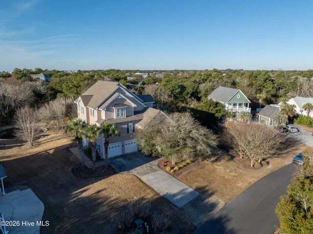 $2,200,000 | 205 Aberlady Bay, Emerald Isle, NC 28594