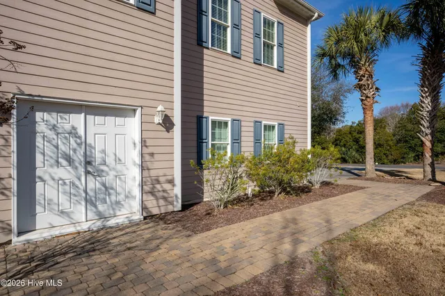 $2,200,000 | 205 Aberlady Bay, Emerald Isle, NC 28594