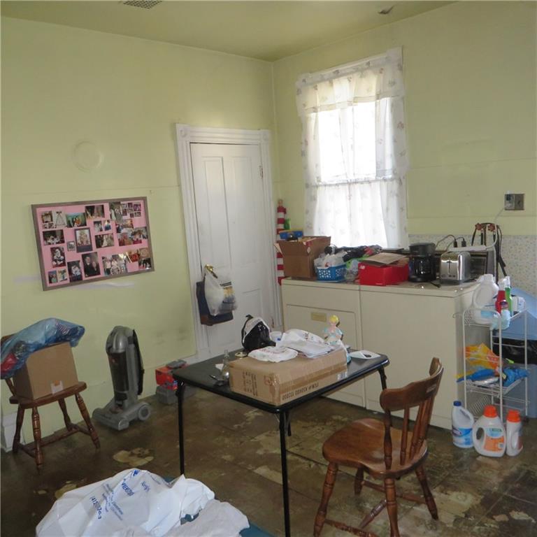 5263 Keystone Street Pittsburgh, PA 15201 - Photo 2 of 18 Gallery Image 2