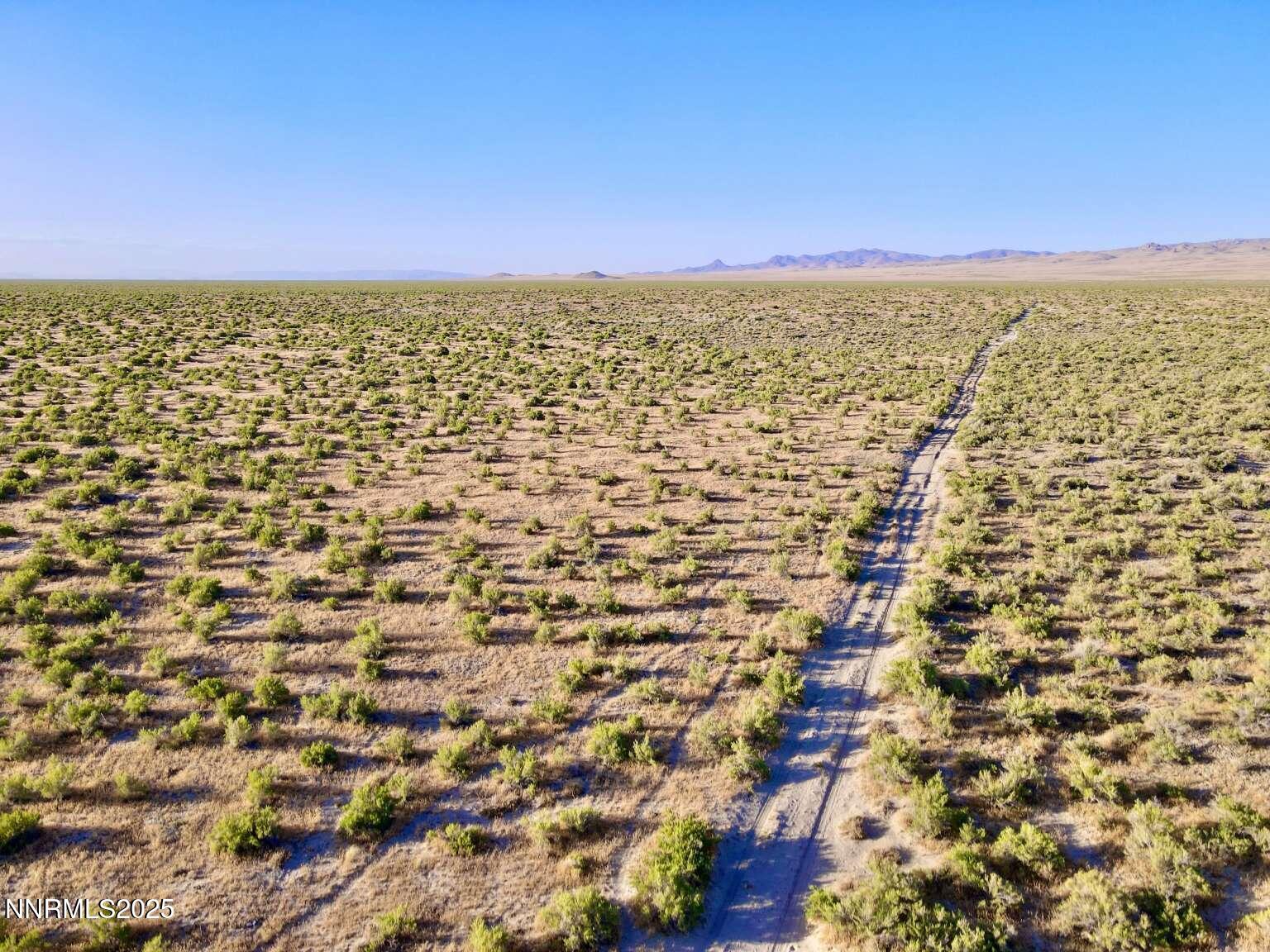 10 Valhalla Road Winnemucca, NV 89445 - Photo 13 of 35 view of city and sky