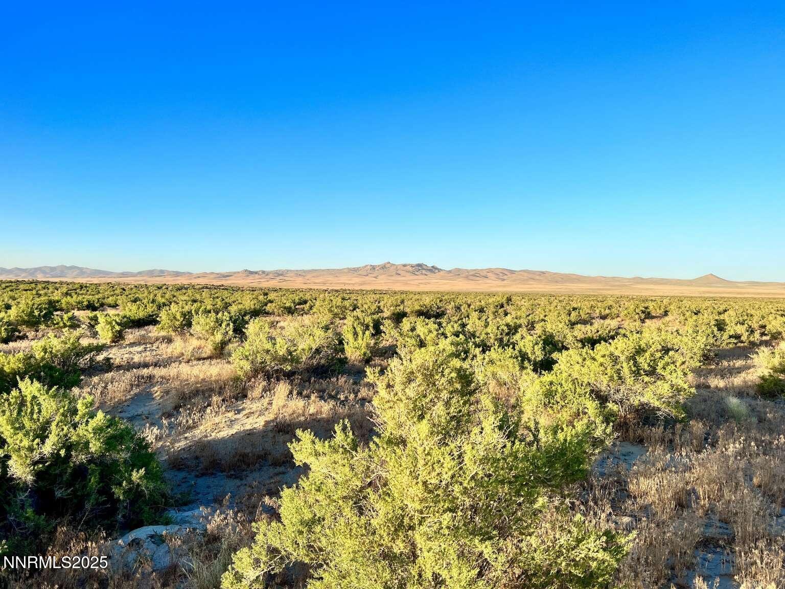 10 Valhalla Road Winnemucca, NV 89445 - Photo 21 of 35 a view of a city with ocean view