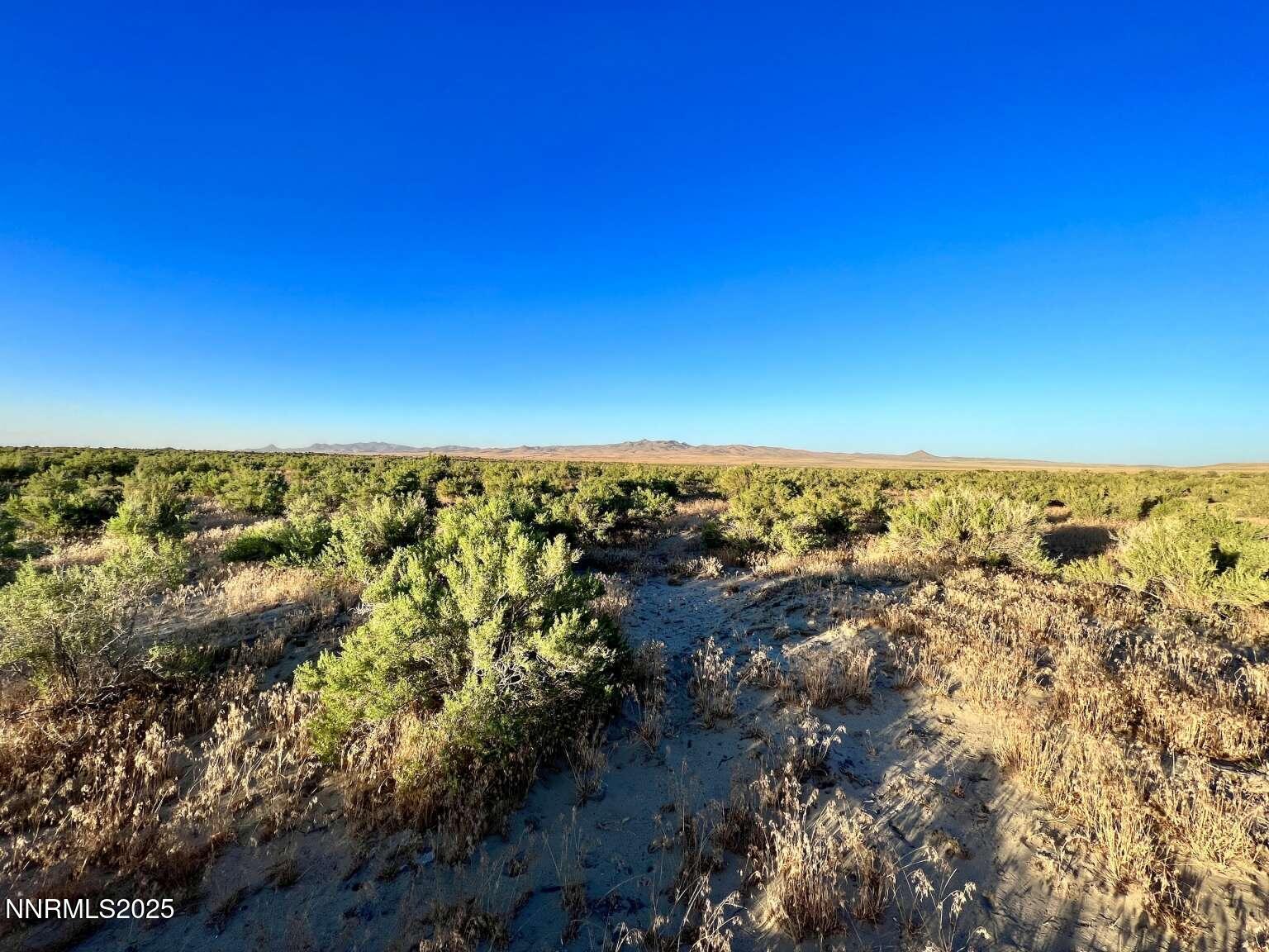 10 Valhalla Road Winnemucca, NV 89445 - Photo 30 of 35 a view of city and ocean