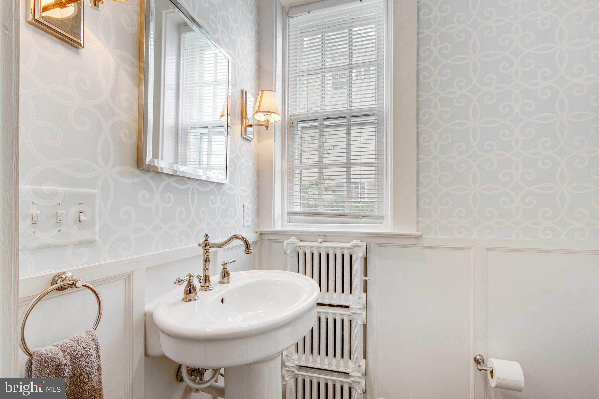 101 Ridgewood Road Baltimore, MD 21210 - Photo 17 of 74