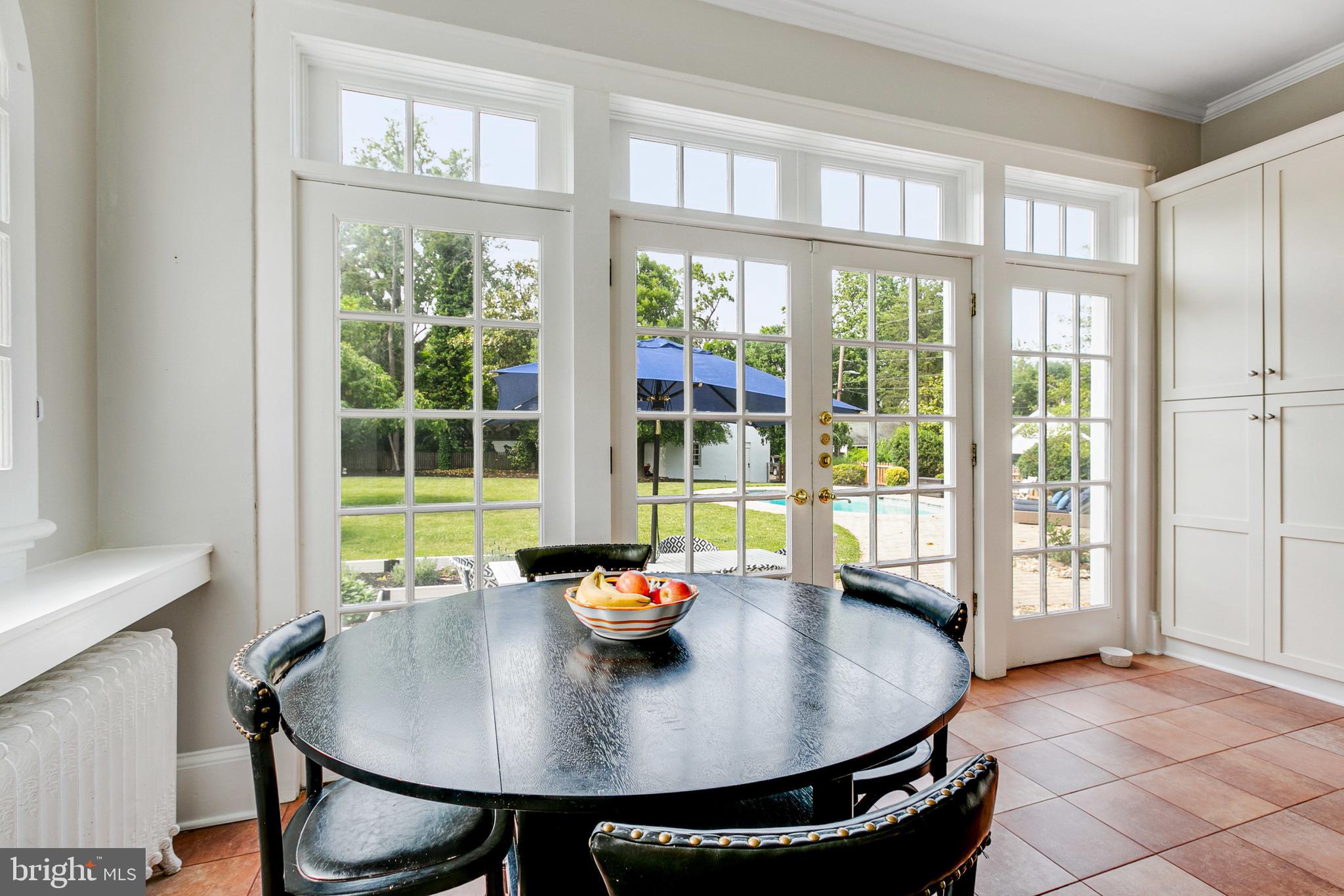 101 Ridgewood Road Baltimore, MD 21210 - Photo 26 of 74