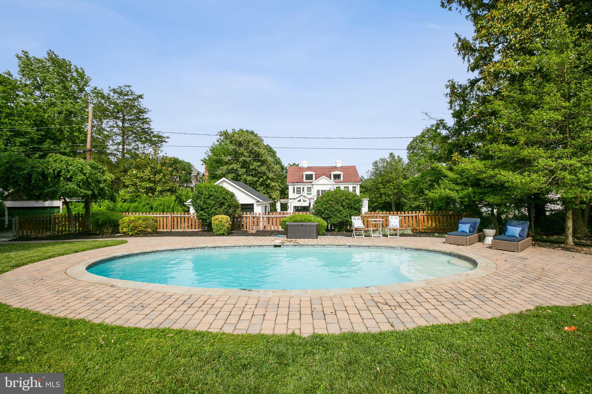 101 Ridgewood Road Baltimore, MD 21210 - Photo 31 of 74