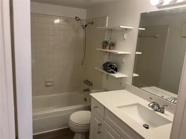 $1,100 | 4748 Old Bent Tree Lane, Unit 808, Dallas, TX 75287