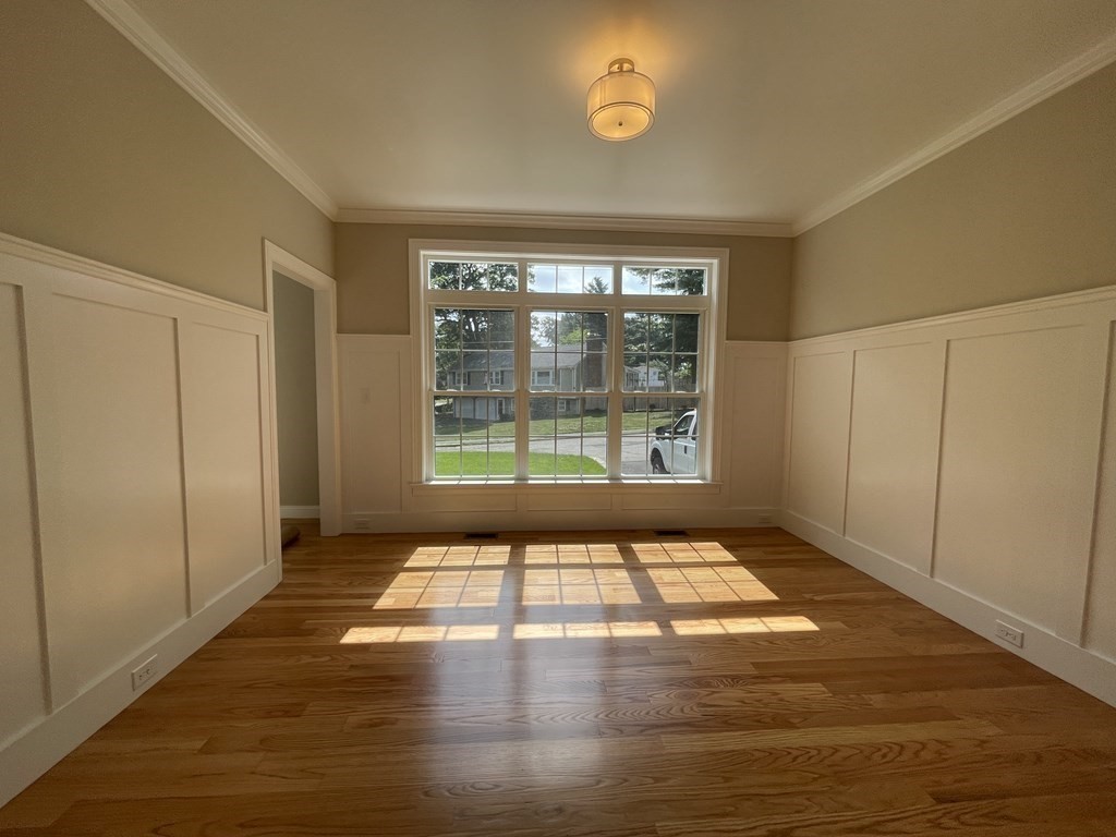 24 Emily Road Framingham, MA 01701 - Photo 3 of 13 Gallery Image 3